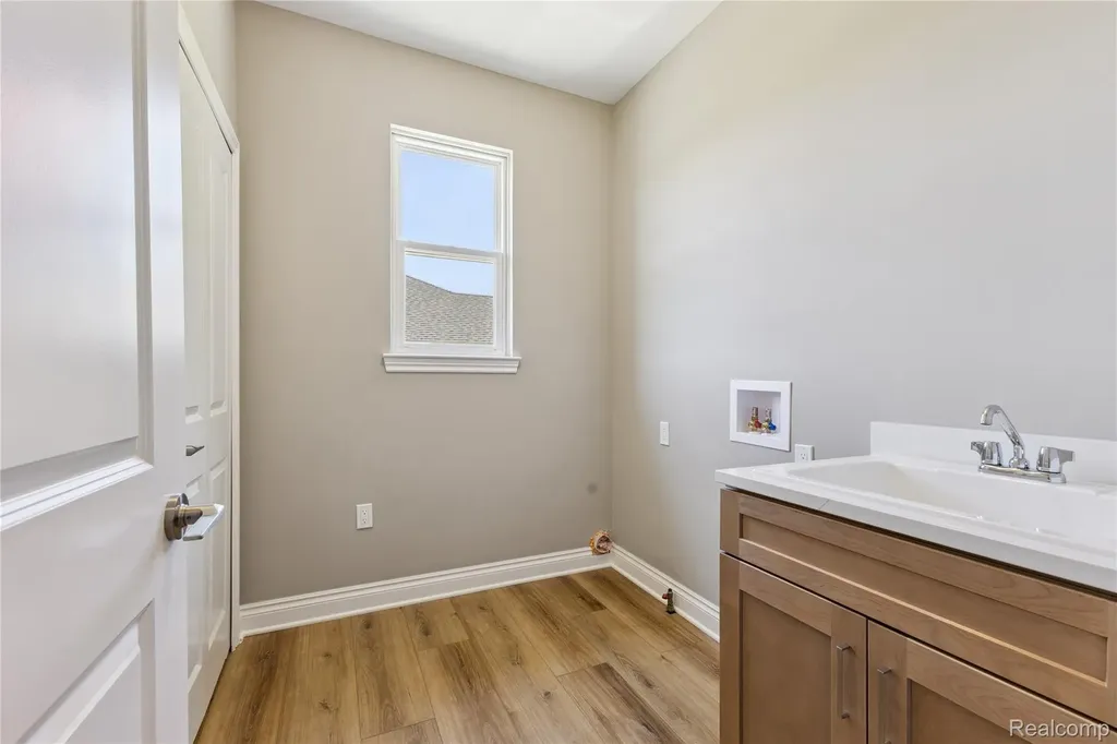 6429 Jamie Lane Grand Blanc Charter Township MI 48439
