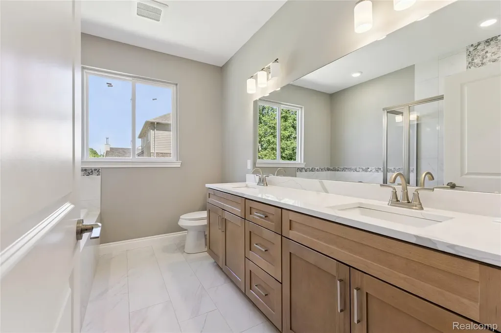 6429 Jamie Lane Grand Blanc Charter Township MI 48439