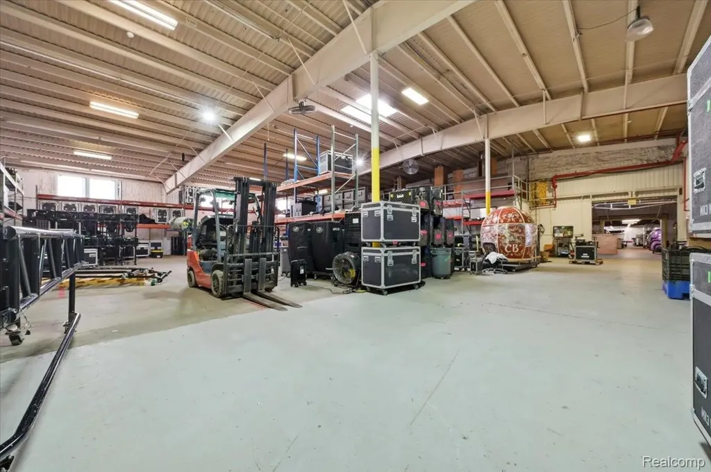 14857 Martinsville Road Van Buren Charter Township MI 48111
