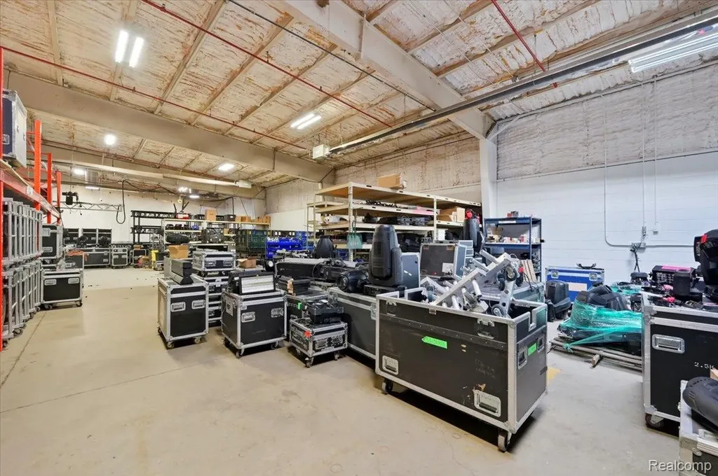 14857 Martinsville Road Van Buren Charter Township MI 48111