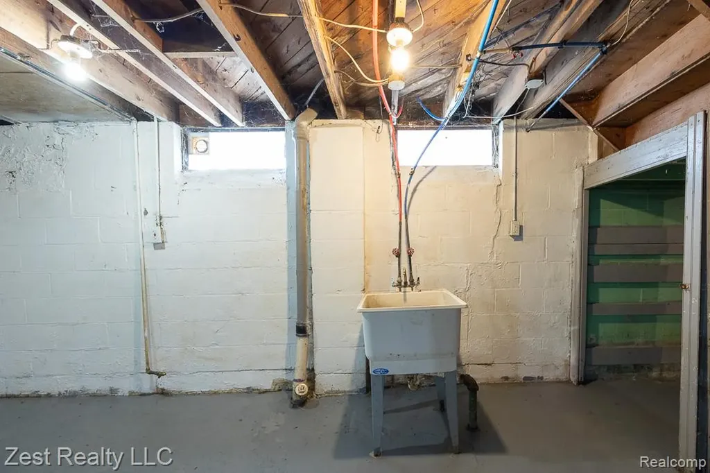 11723 Rutherford Street Detroit City MI 48227