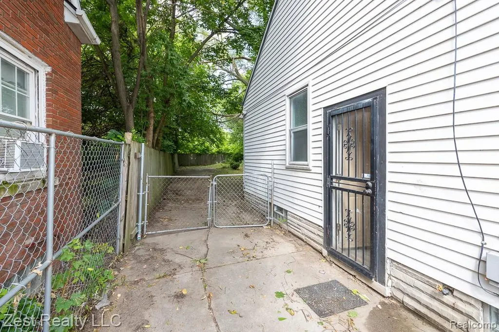 11723 Rutherford Street Detroit City MI 48227