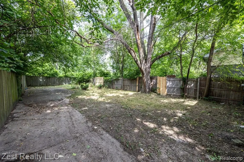 11723 Rutherford Street Detroit City MI 48227