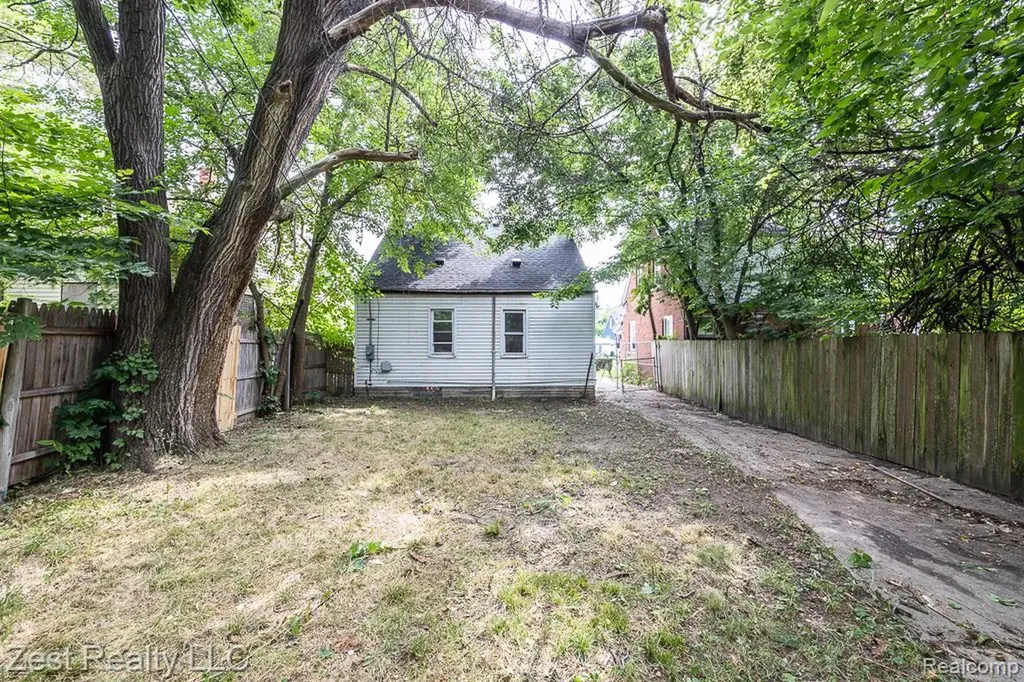 11723 Rutherford Street Detroit City MI 48227