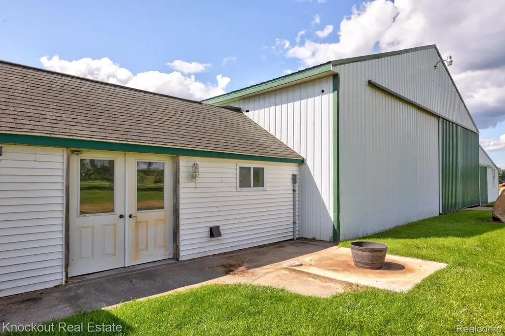 8424 Oak Road Millington Township MI 48746