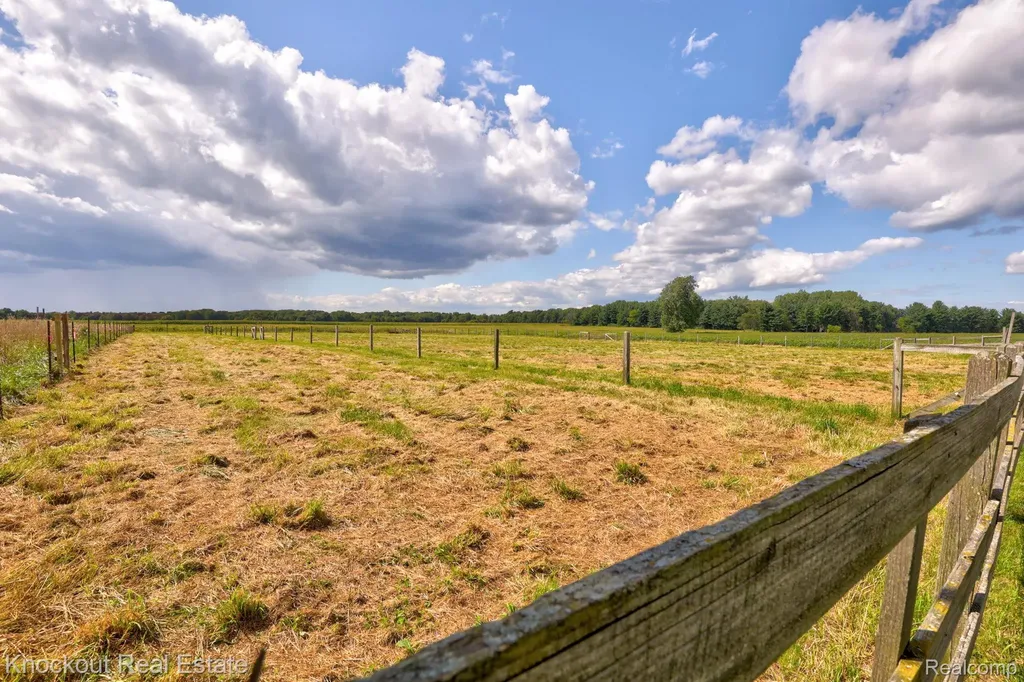 8424 Oak Road Millington Township MI 48746