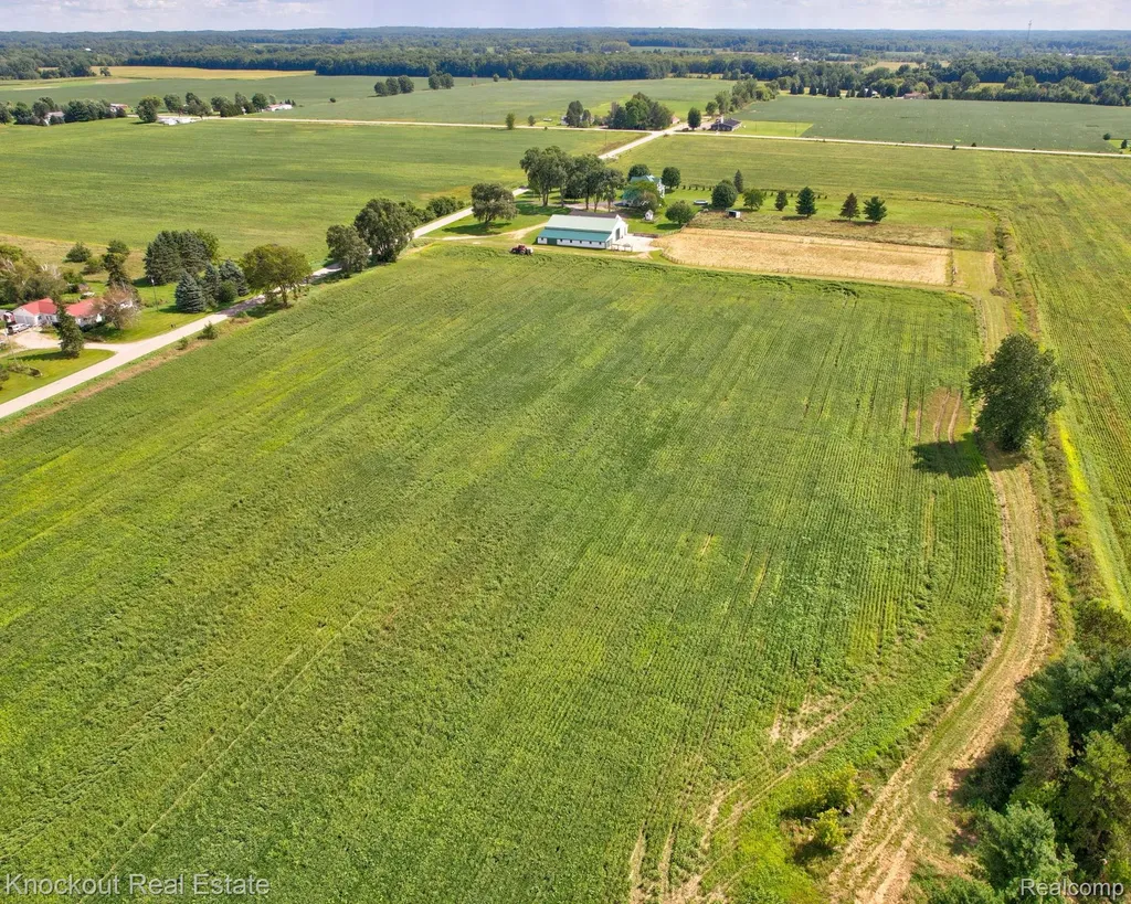 8424 Oak Road Millington Township MI 48746