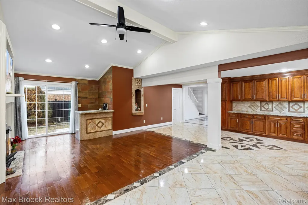 38327 Sleigh Drive Sterling Heights City MI 48310