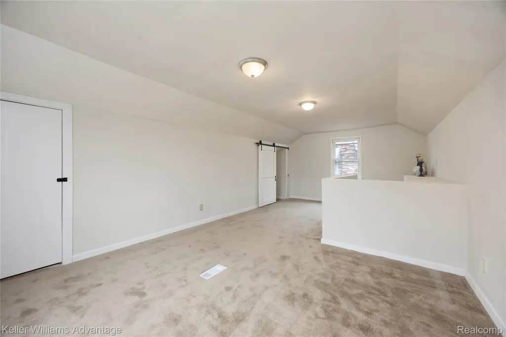 19438 Winthrop Street Detroit City MI 48235