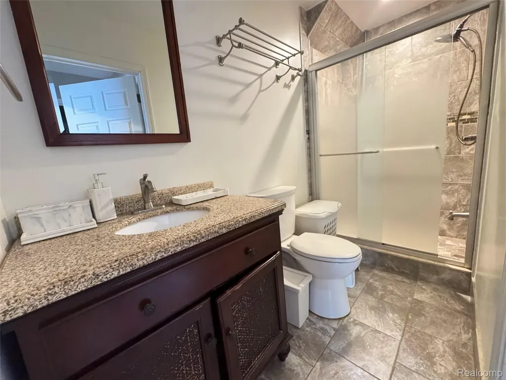 6438 Barrie Street Dearborn City MI 48126