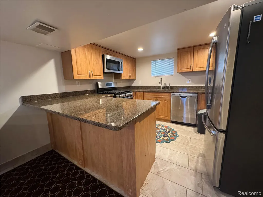 6438 Barrie Street Dearborn City MI 48126