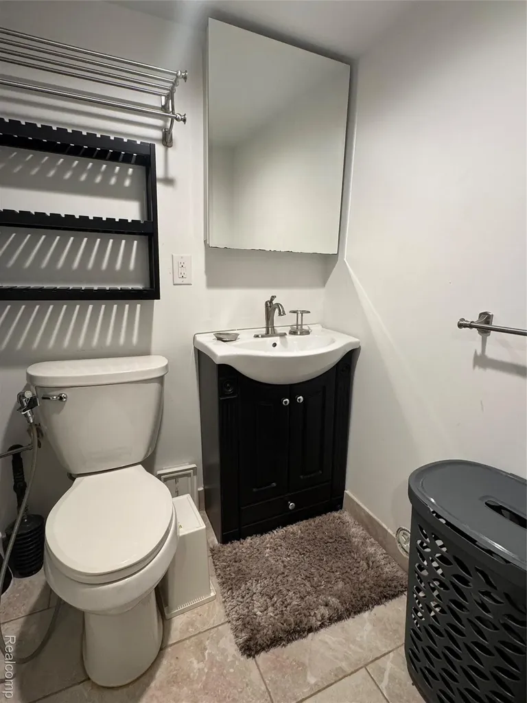 6438 Barrie Street Dearborn City MI 48126