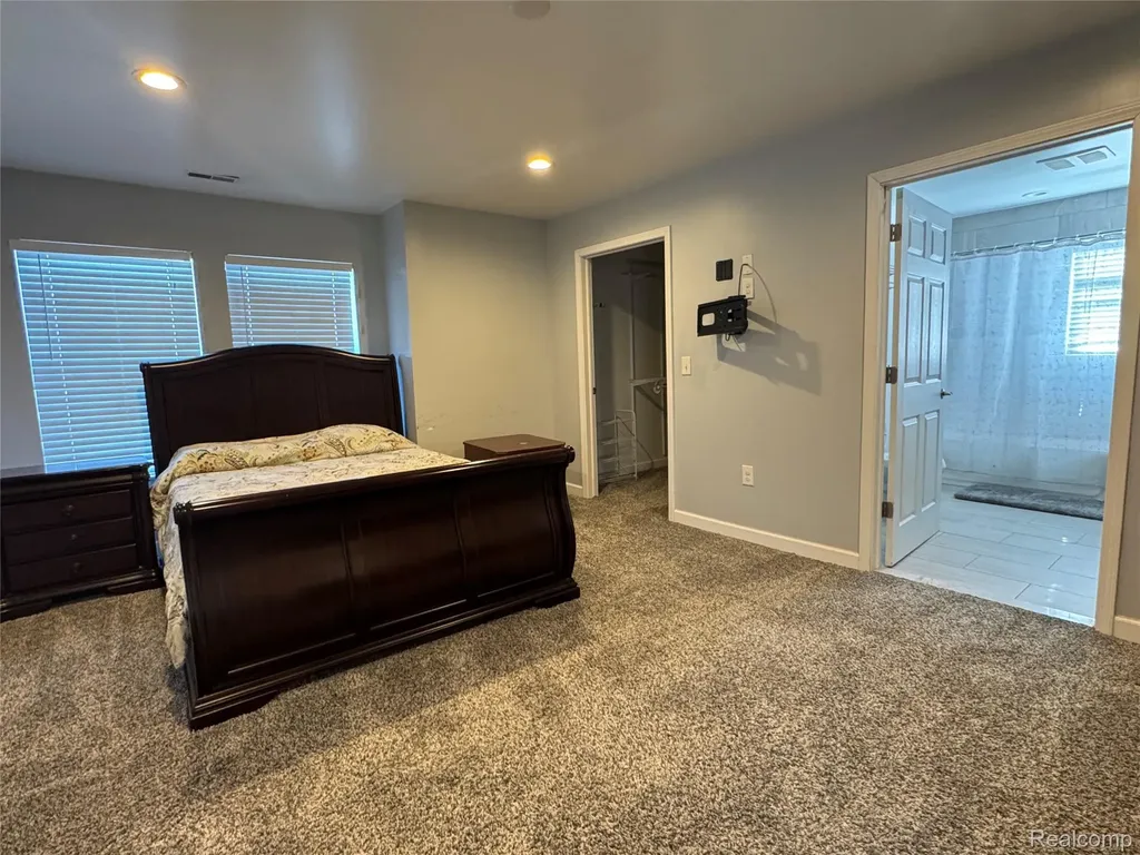 6438 Barrie Street Dearborn City MI 48126
