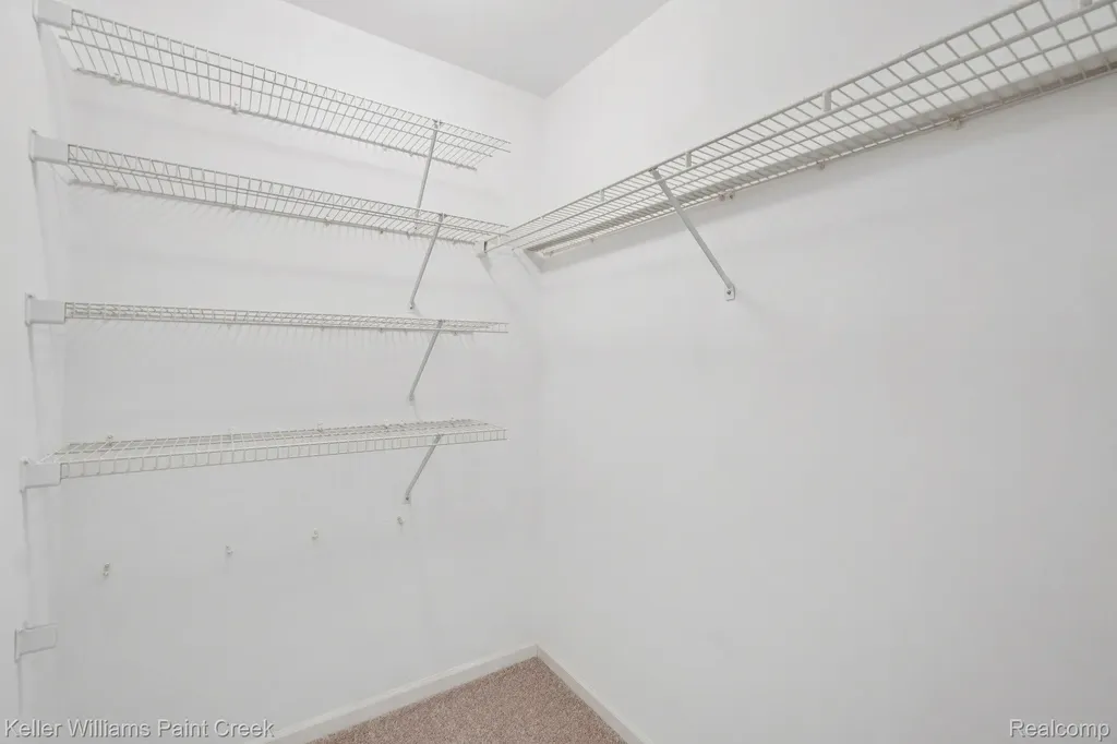 2799 Lochmoor Boulevard Orion Charter Township MI 48360