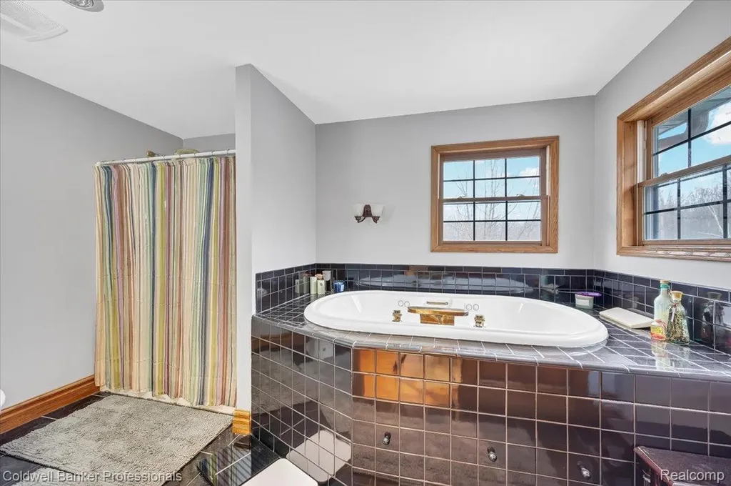 4090 N Fordney Road Richland Township MI 48626