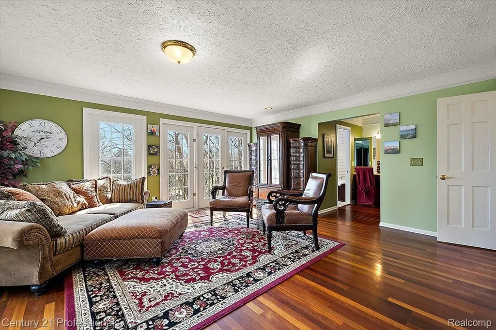 5423 Bristol Parke Drive Independence Charter Township MI 48348