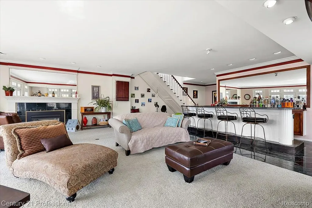 5423 Bristol Parke Drive Independence Charter Township MI 48348