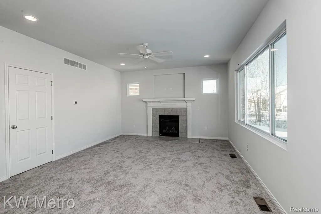 34625 John Bartley Circle Sterling Heights City MI 48310