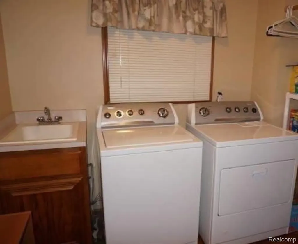 49954 Willowood Drive Macomb Township MI 48044