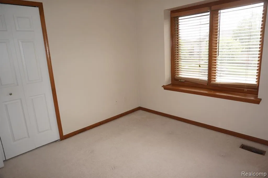 49954 Willowood Drive Macomb Township MI 48044