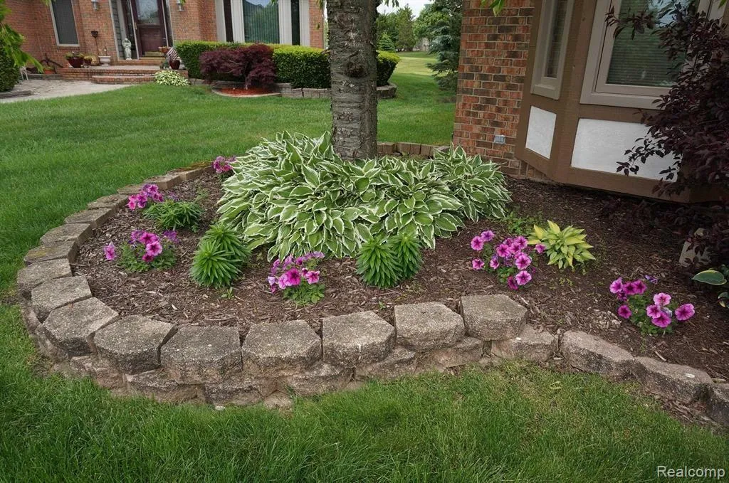 49954 Willowood Drive Macomb Township MI 48044