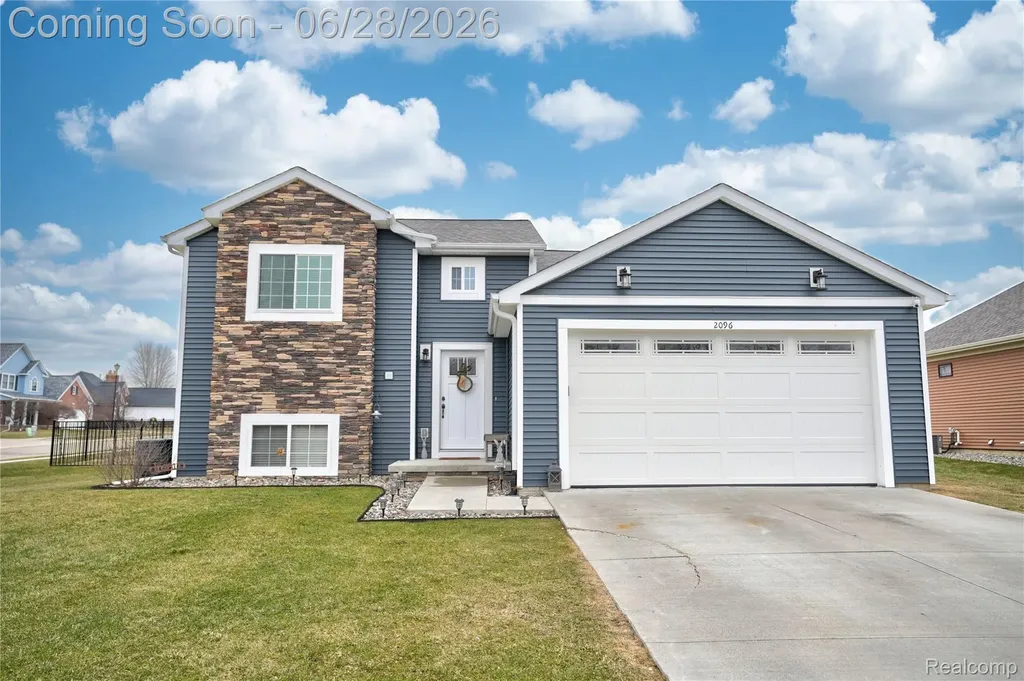 2096 Mozart Avenue Davison Township MI 48423