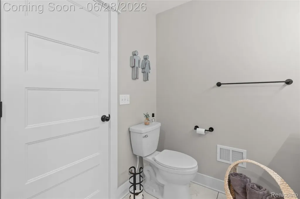 2096 Mozart Avenue Davison Township MI 48423