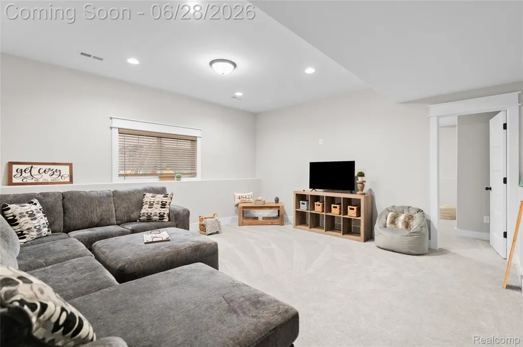 2096 Mozart Avenue Davison Township MI 48423