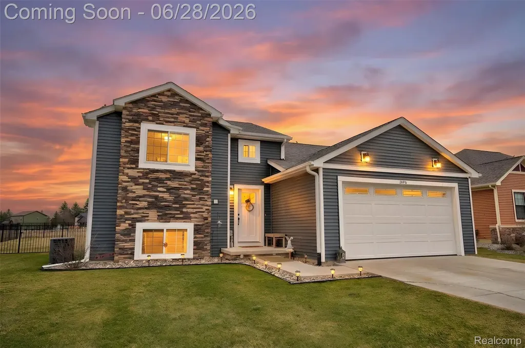 2096 Mozart Avenue Davison Township MI 48423