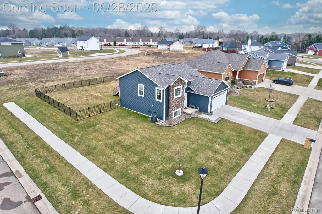 2096 Mozart Avenue Davison Township MI 48423