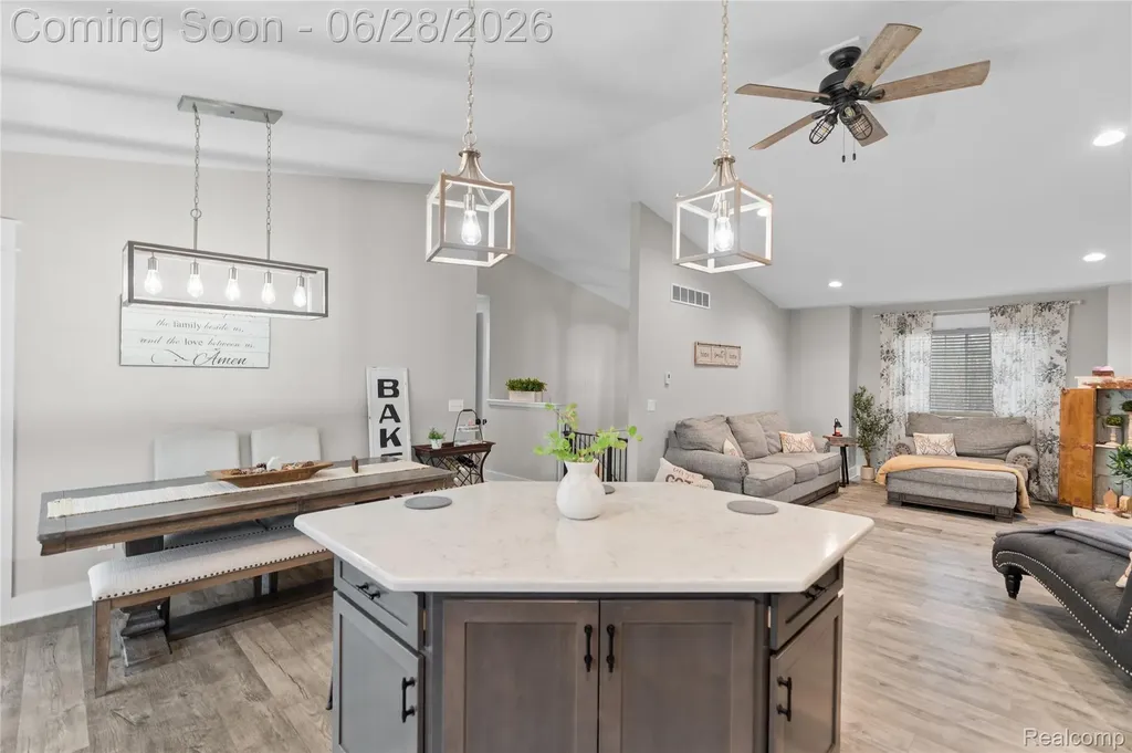 2096 Mozart Avenue Davison Township MI 48423