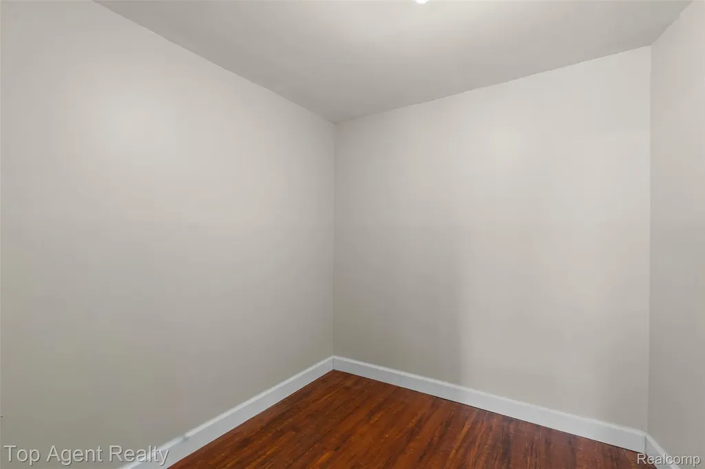 16602 Monica Street Detroit City MI 48221
