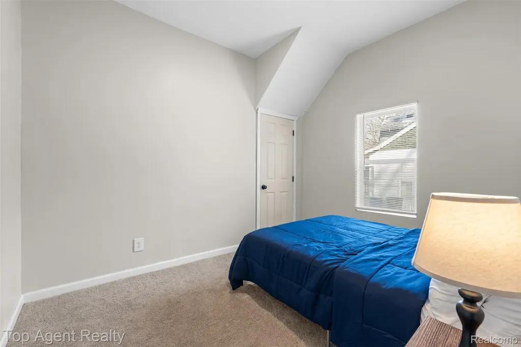 16602 Monica Street Detroit City MI 48221