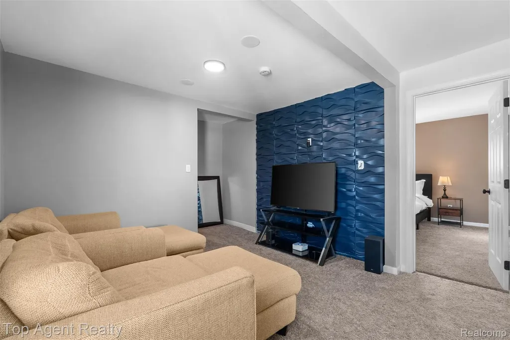 16602 Monica Street Detroit City MI 48221