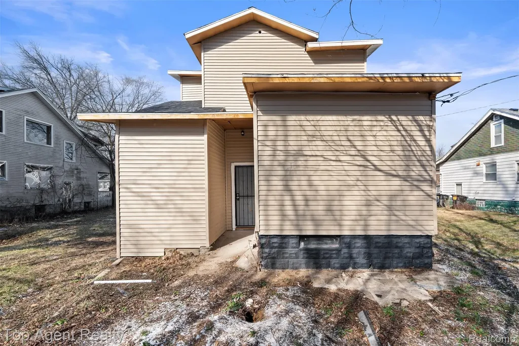 16602 Monica Street Detroit City MI 48221