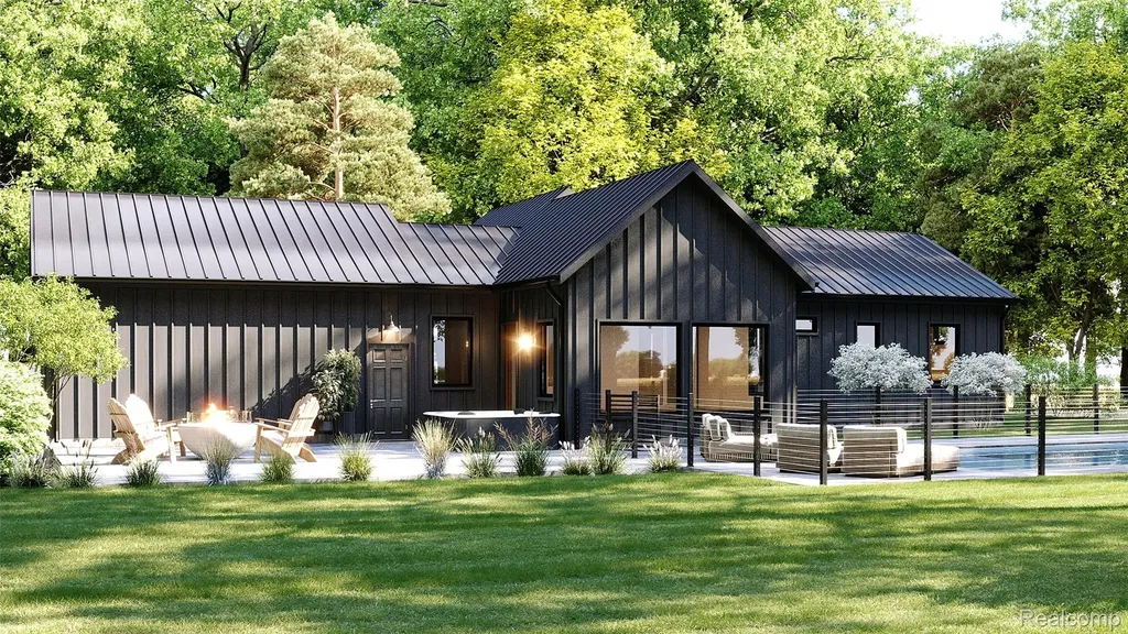 18018 Hoder Road New Buffalo Township MI 49117