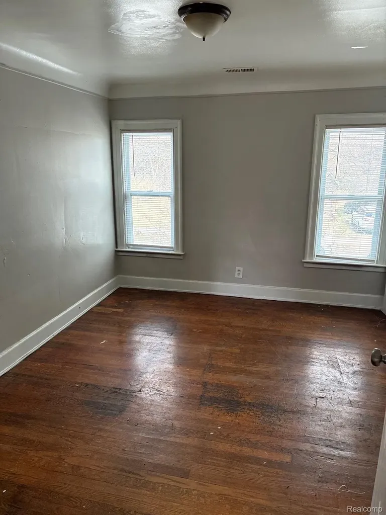 14292 Evanston Street Detroit City MI 48213