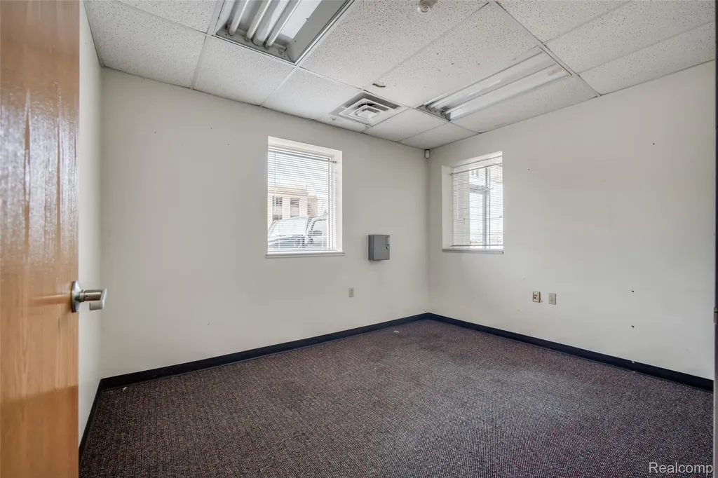 301 S Cooper Street Jackson City MI 49201