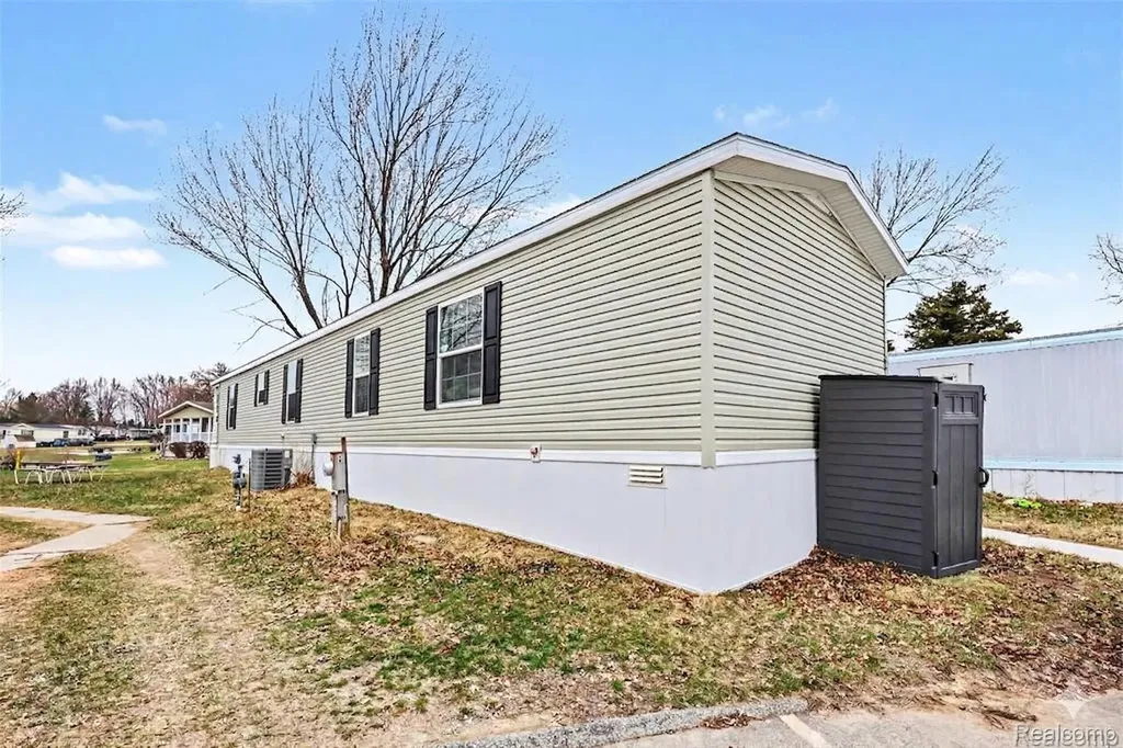 49611 Au Lac Drive E Macomb Township MI 48051