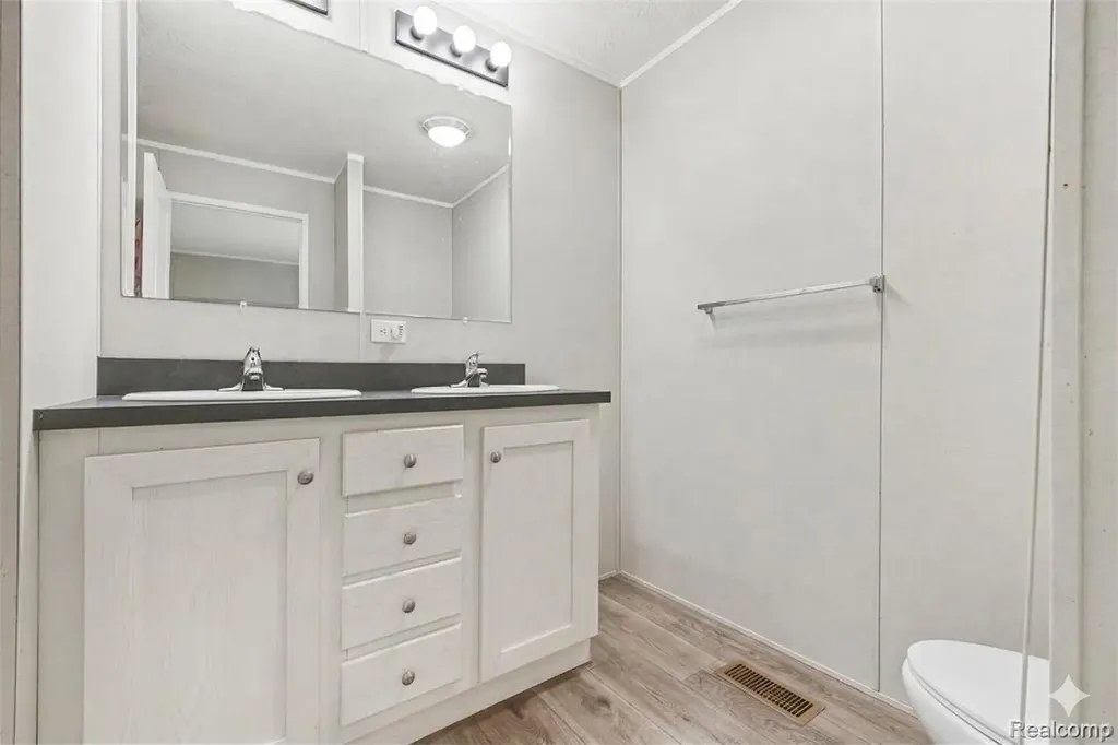 49611 Au Lac Drive E Macomb Township MI 48051