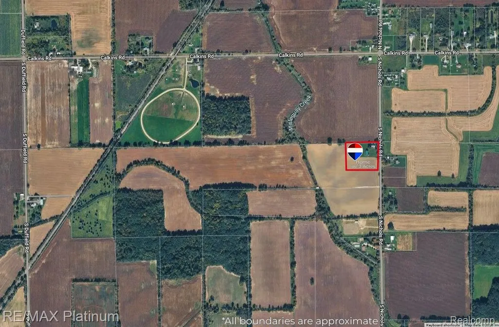 1136 S Nichols Road Clayton Charter Township MI 48473