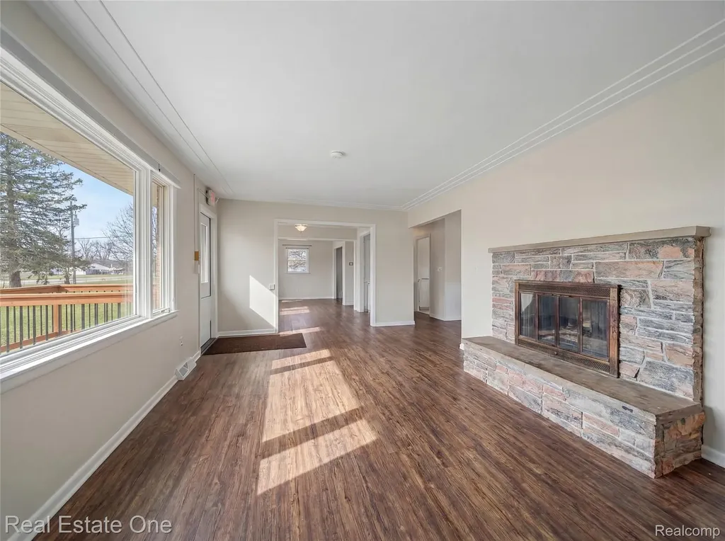 1401 E M 36 Putnam Township MI 48169