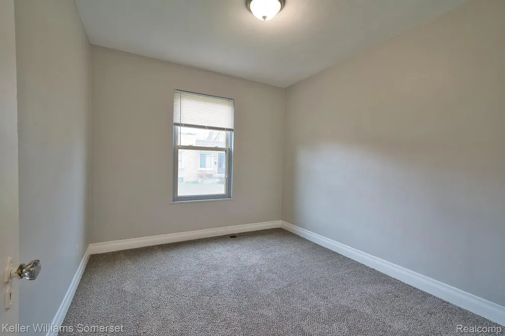 51 Spokane Drive Pontiac City MI 48341
