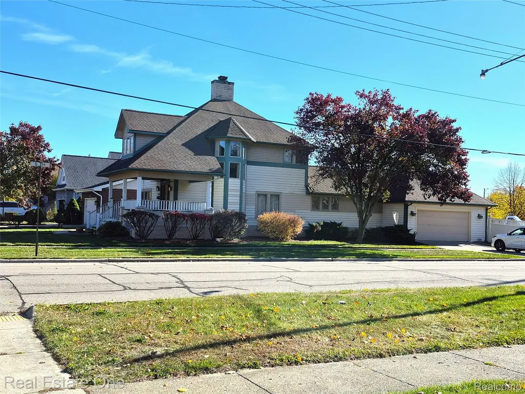 505 Forest Street Wyandotte City MI 48192