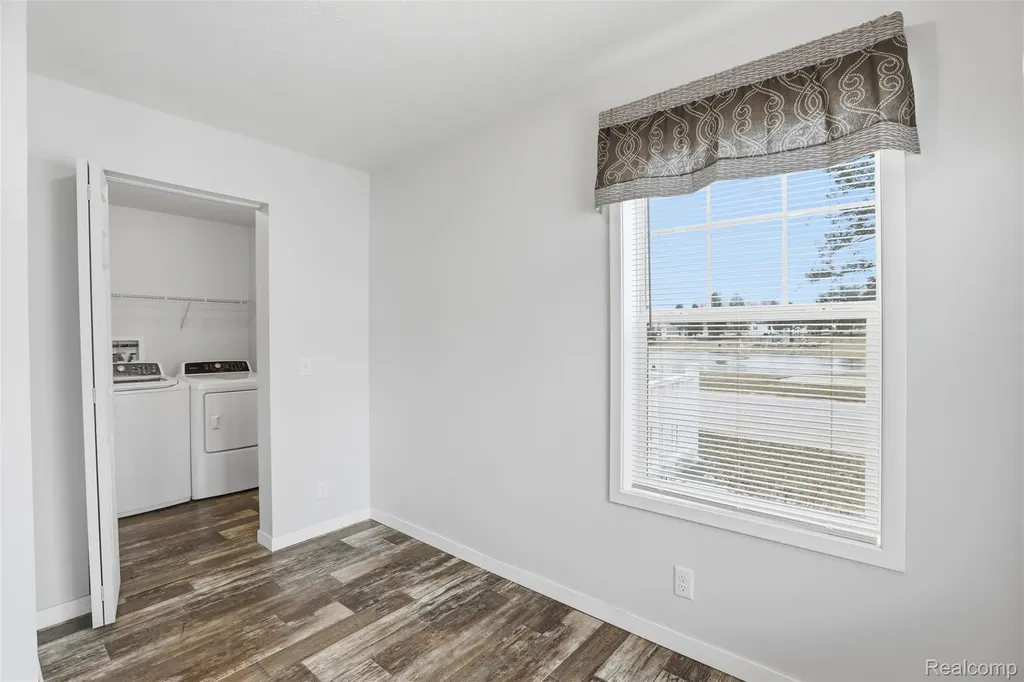 33 Bluebird Hill Drive Orion Charter Township MI 48359
