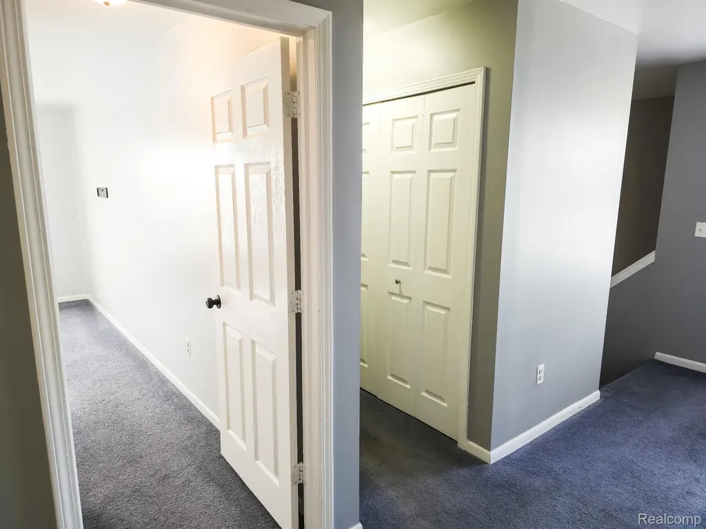 17177 Higdon Drive Brownstown Charter Township MI 48193