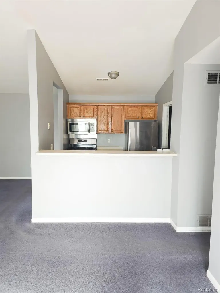 17177 Higdon Drive Brownstown Charter Township MI 48193