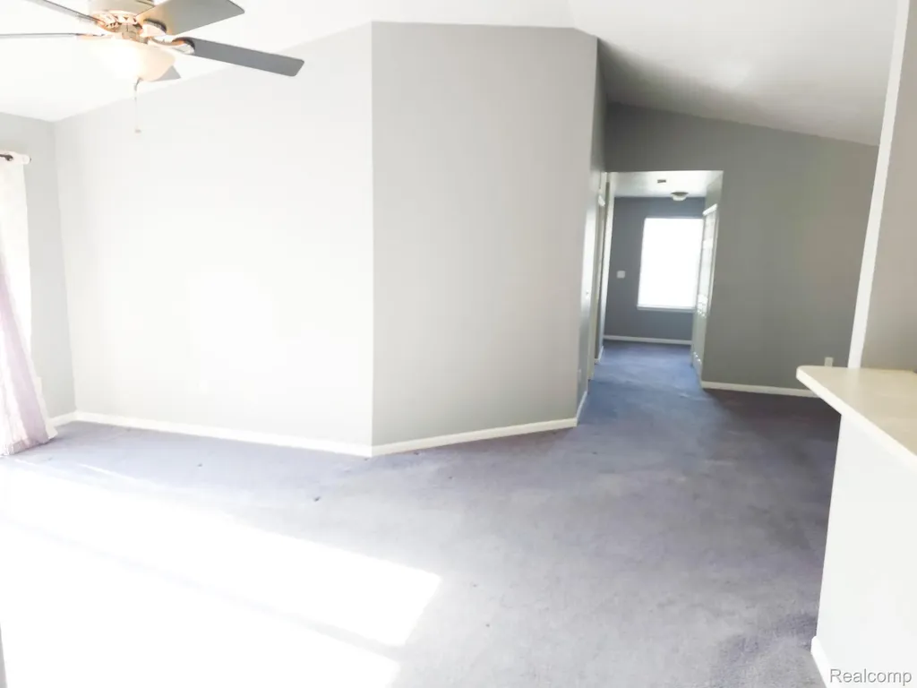 17177 Higdon Drive Brownstown Charter Township MI 48193