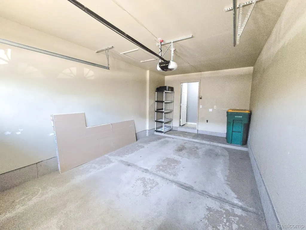 17177 Higdon Drive Brownstown Charter Township MI 48193