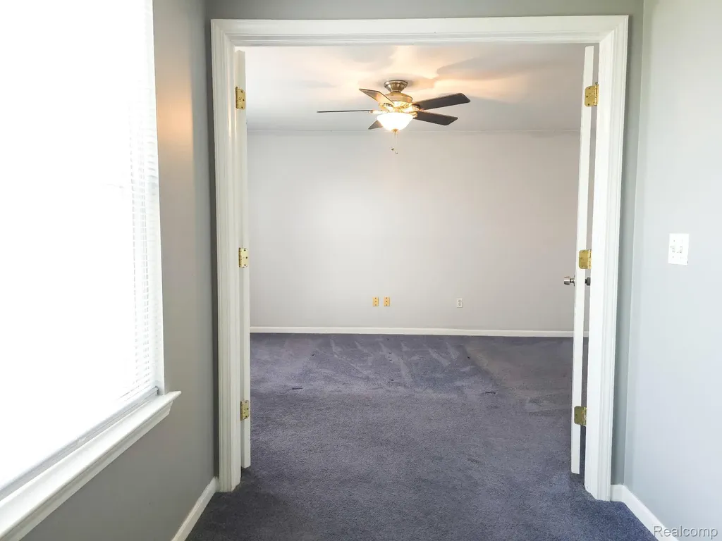 17177 Higdon Drive Brownstown Charter Township MI 48193